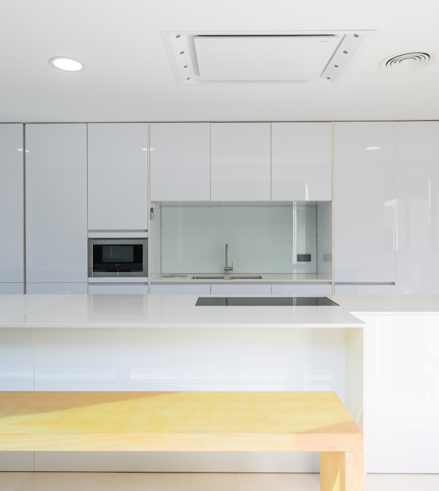 Resa Estates te koop sale Cala Comte kitchen 2.jpg